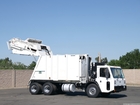 2010 CCC Low Entry Pak-Mor Garbage Rear Loader