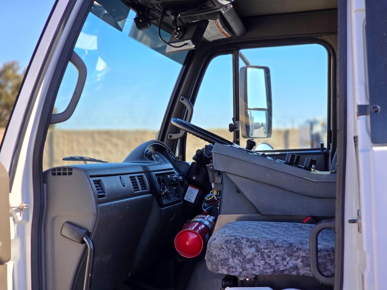 2010 Nissan UD3300 Elgin Eagle Mechanical Street Sweeper