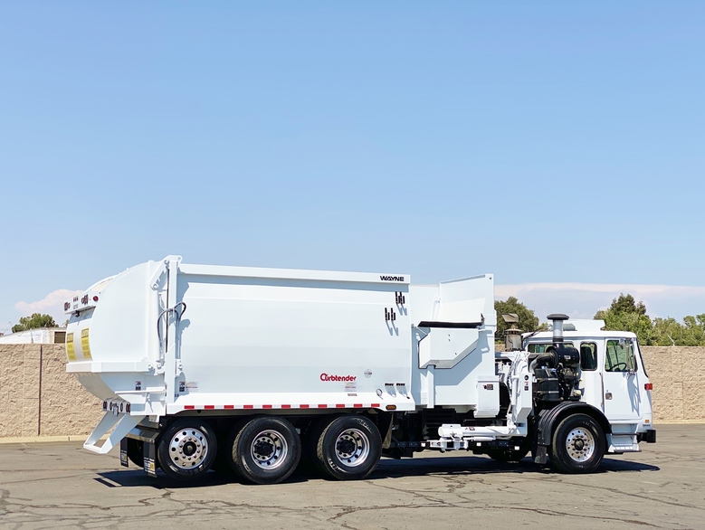 2011 Autocar Xpeditor Wayne Curbtender 31 YD Side Loader