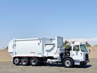 2011 Autocar Xpeditor Wayne Curbtender 31 YD Side Loader