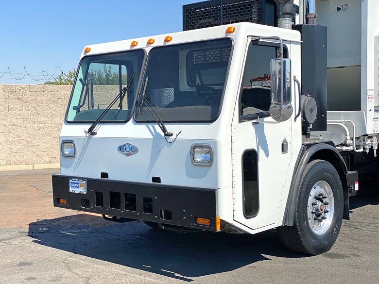 2011 CCC LET Low Entry Pak-Mor Rear Loader Garbage Truck