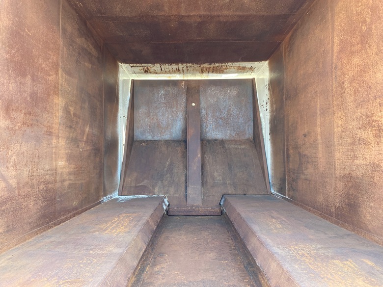2011 CCC LET Low Entry Pak-Mor Rear Loader Garbage Truck