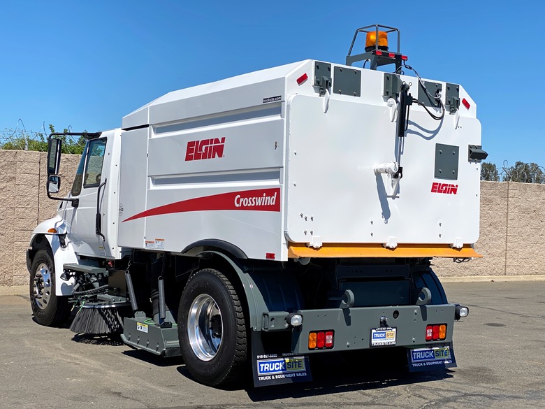2011 International 4300 Elgin Crosswind Air Street Sweeper