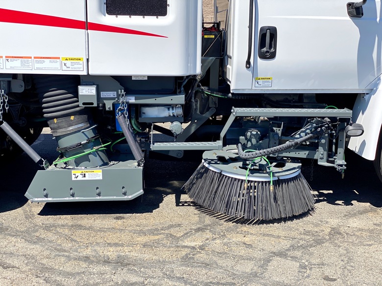 2011 International 4300 Elgin Crosswind Air Street Sweeper