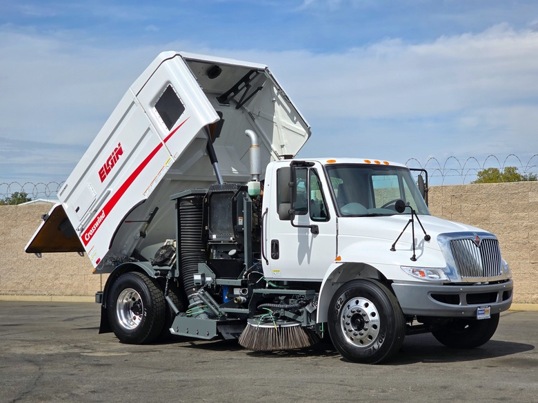 2011 International 4300 Elgin Crosswind Air Street Sweeper