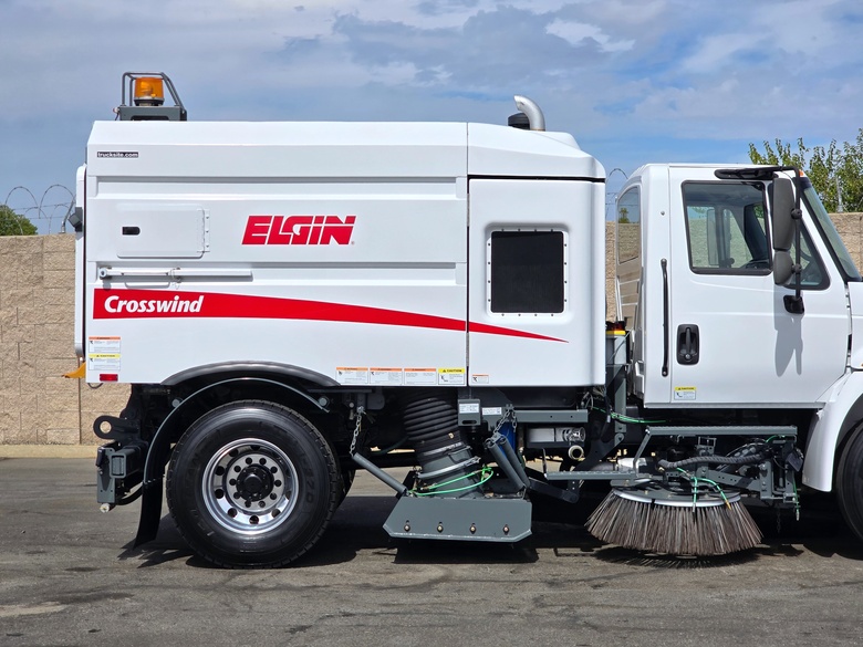 2011 International 4300 Elgin Crosswind Air Street Sweeper