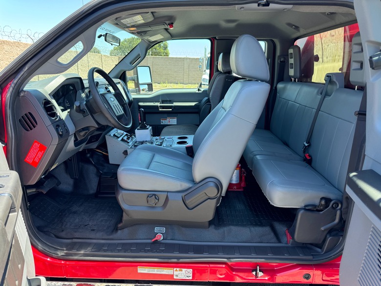 2011 Ford F550 4x4 Quick Attack Fire Truck