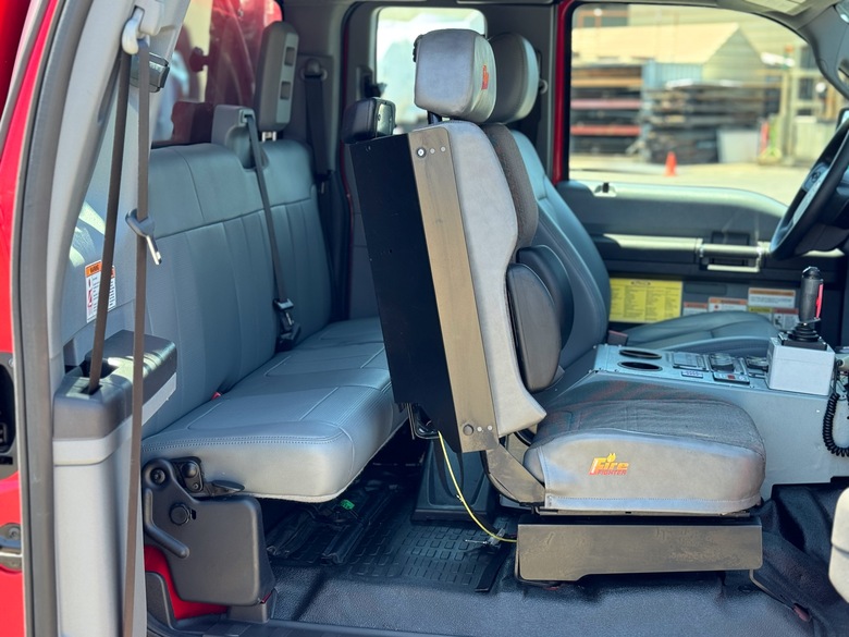 2011 Ford F550 4x4 Quick Attack Fire Truck