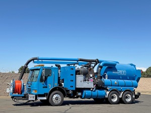 2011 Freightliner Vactor 2100 PD Hydro Excavation Truck