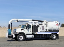2012 International Vac-Con V350 Single Axle Hydro Excavator Truck