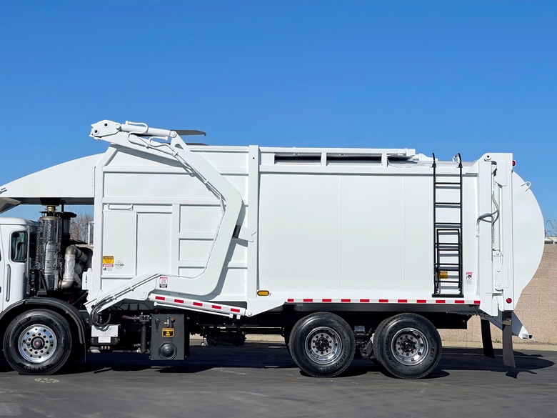 2012 Autocar EZ-Pack Hercules 40 YD Front Load Garbage Truck
