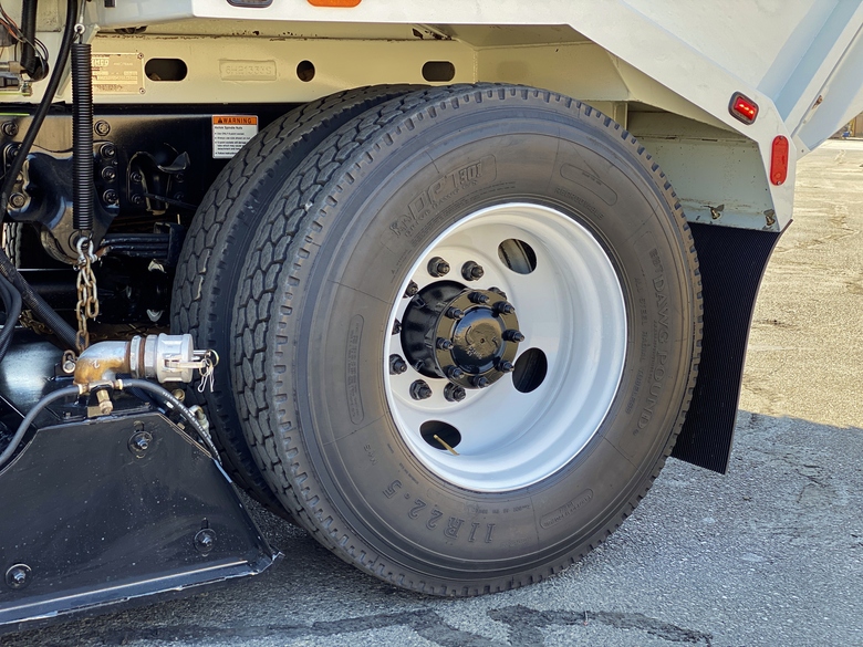 2014 Freightliner M2 Tymco 600 BAH Air Street Sweeper