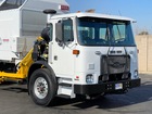 2015 Autocar 33 YD Heil DuraPack Automated Side Load Garbage Truck