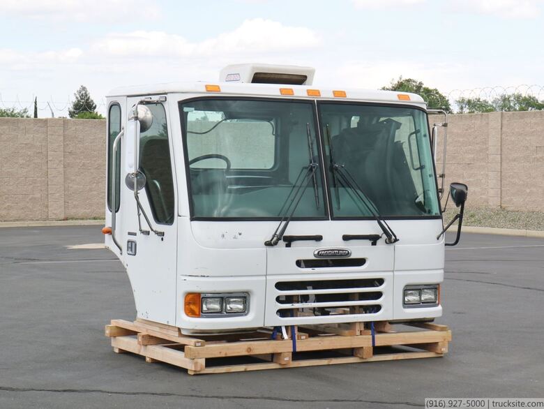 Complete Freightliner / Sterling / American LaFrance Condor Cab