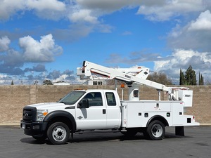 2016 Ford F550 Extended Cab Versalift SST40EIH Bucket Truck