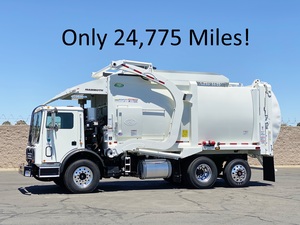 2017 Mack MRU600 New Way Mammoth 34 YD Front Load Garbage Truck