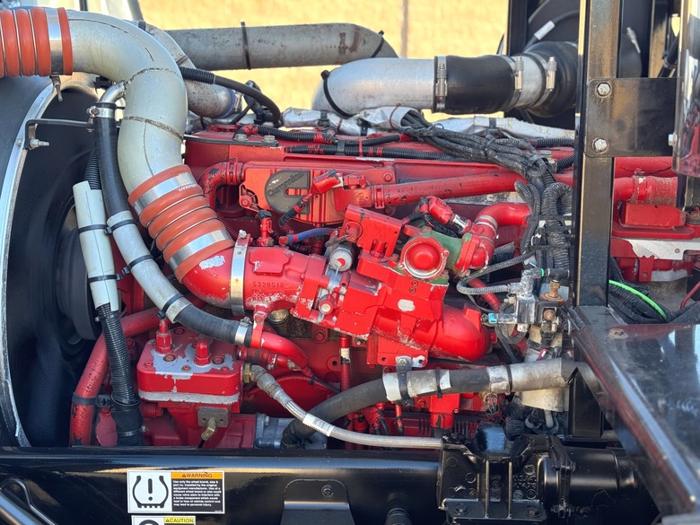 2017 Peterbilt 320 Dadee 40 YD CNG Front Load Garbage Truck