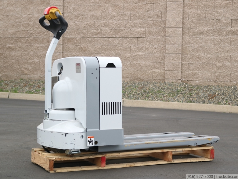 2014 Yale MPB040-E Pallet Truck