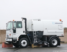 2005 Freightliner Johnston VT650 Air Street Sweeper
