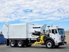 2018 Peterbilt 520 DaDee Scorpion 36 Yard ASL Garbage Truck