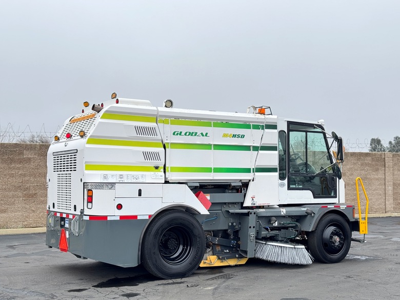 2018 Global M4HSD Mechanical Broom Street Sweeper