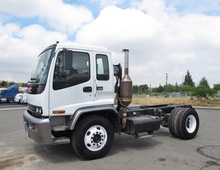 2002 GMC T7500 Dual Drive Cab & Chassis
