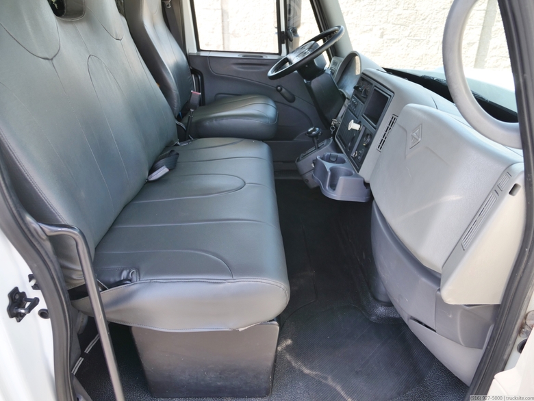 2008 International 7400 Heavy Duty Cab & Chassis