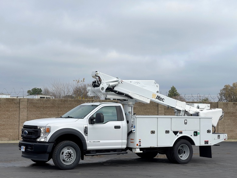 2021 Ford F600 4x4 Altec AT41M Articulating Bucket Truck