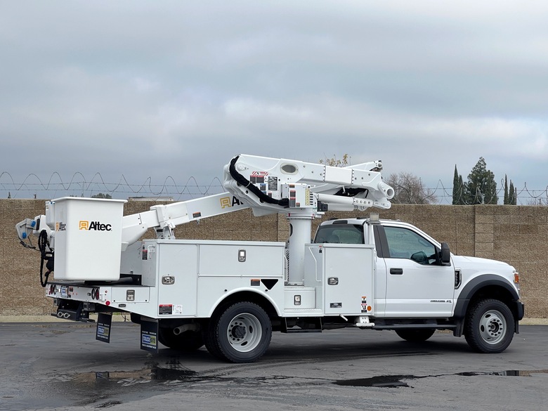 2021 Ford F600 4x4 Altec AT41M Articulating Bucket Truck