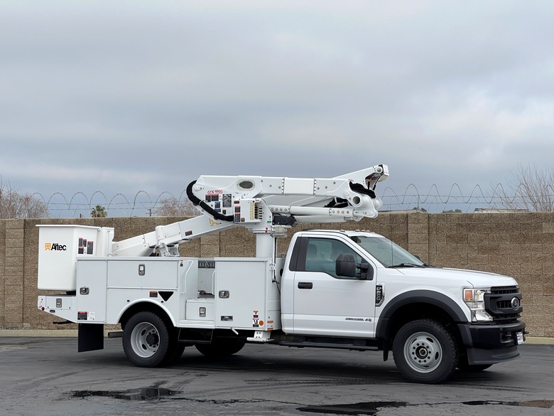 2021 Ford F600 4x4 Altec AT41M Articulating Bucket Truck