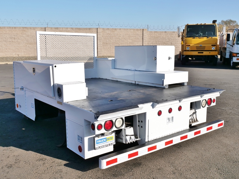 9' Knapheide WLD-109.75 Flatbed/Welders Body