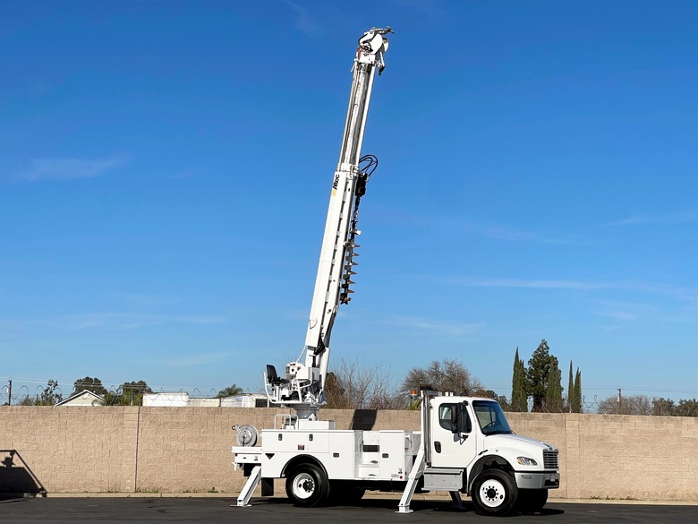 Altec DC47-TR Digger Derrick Body Only