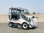 2008 Elgin Pelican 3 Wheel Broom Street Sweeper