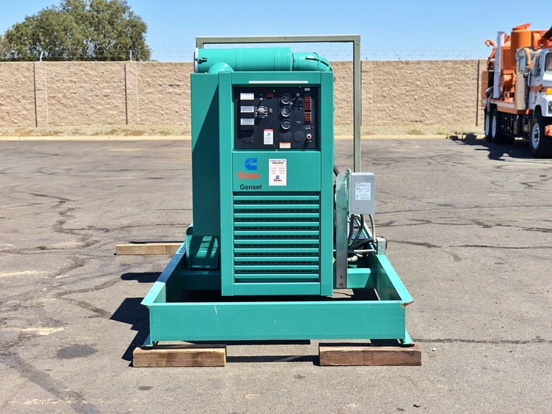 Cummins Onan 400 DFEB Diesel Generator Set
