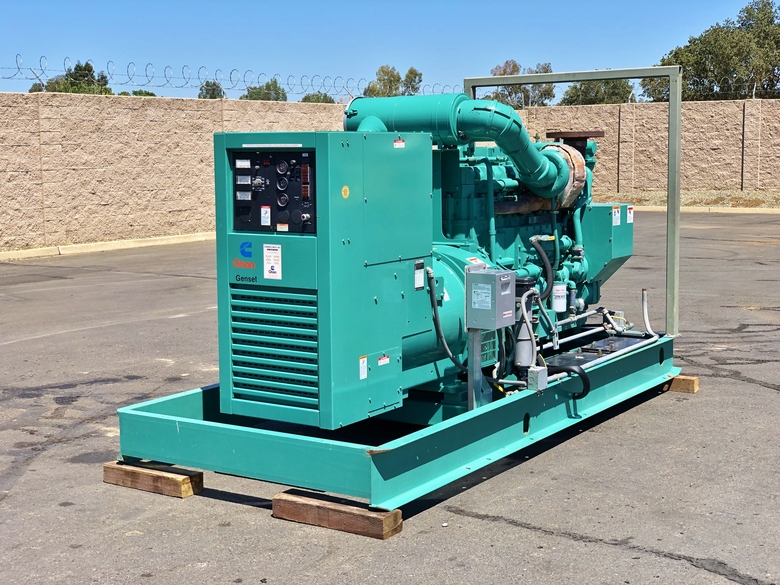 Cummins Onan 400 DFEB Diesel Generator Set
