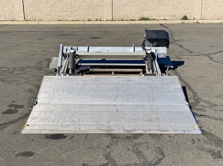2017 Waltco HLF30 3,000 lbs Flipaway Liftgate