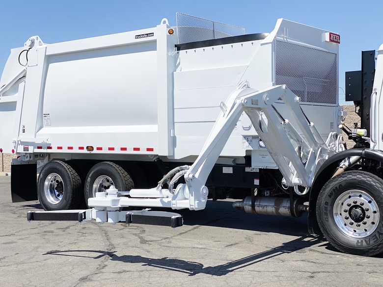 2007 Autocar Heil Durapack 28 YD Side Loader Garbage Truck