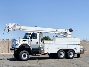 2007 International 7600 6x6 Altec D3060ATR Pole Setter Truck