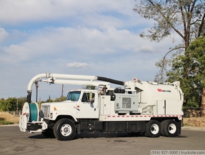 2001 International Vac-Con 80 GPM Hydo-Excavation Truck