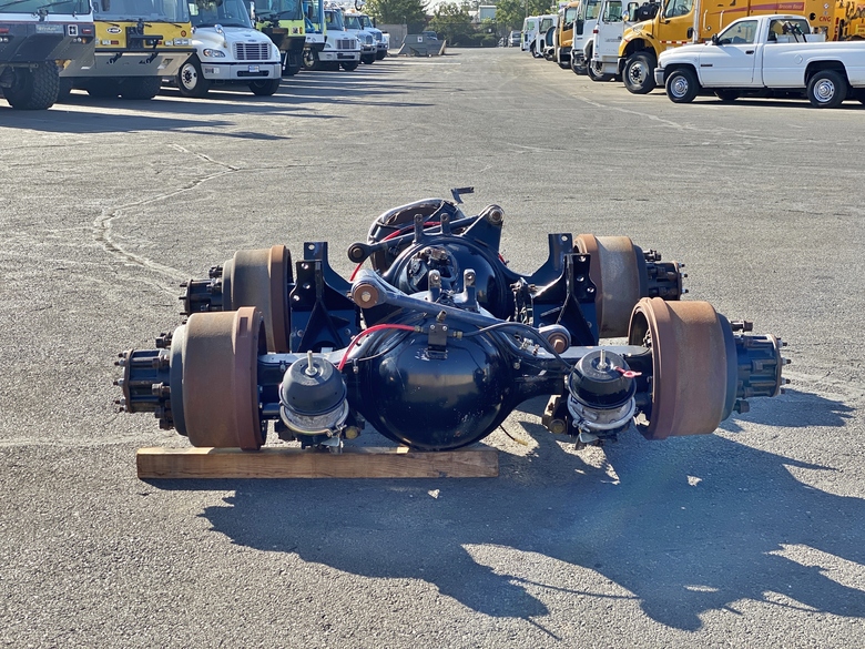 Meritor Tandem Axle