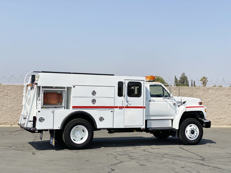 1991 Ford F800 Crew Cab Type 3 Fire Pumper