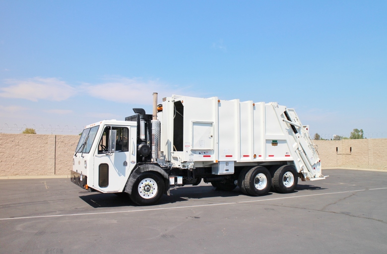 2011 CCC LET Low Entry Pak-Mor Rear Loader Garbage Truck
